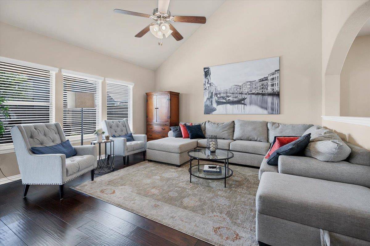 111 Tascate ST, Georgetown, TX 78628
