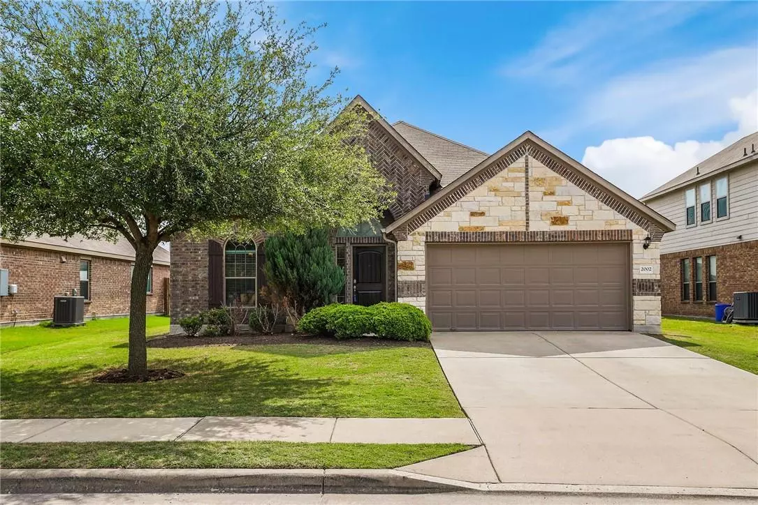 Hutto, TX 78634,2002 S Ash CV