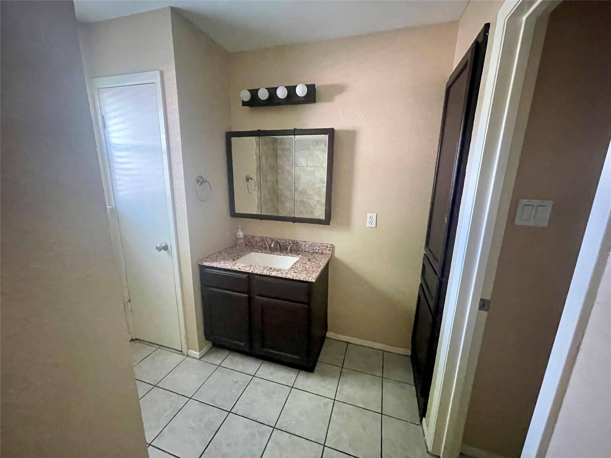 Austin, TX 78751,4405 Avenue A Ave #4