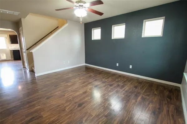 Austin, TX 78725,4504 Esper LN #306