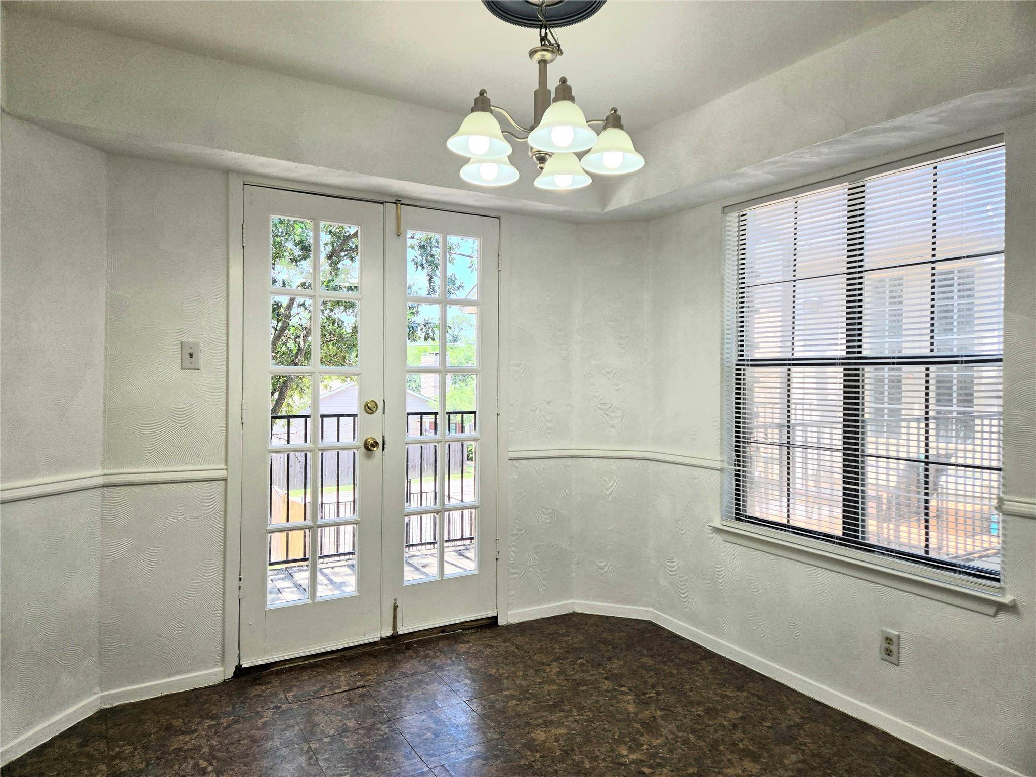 Austin, TX 78705,2906 West Ave #10