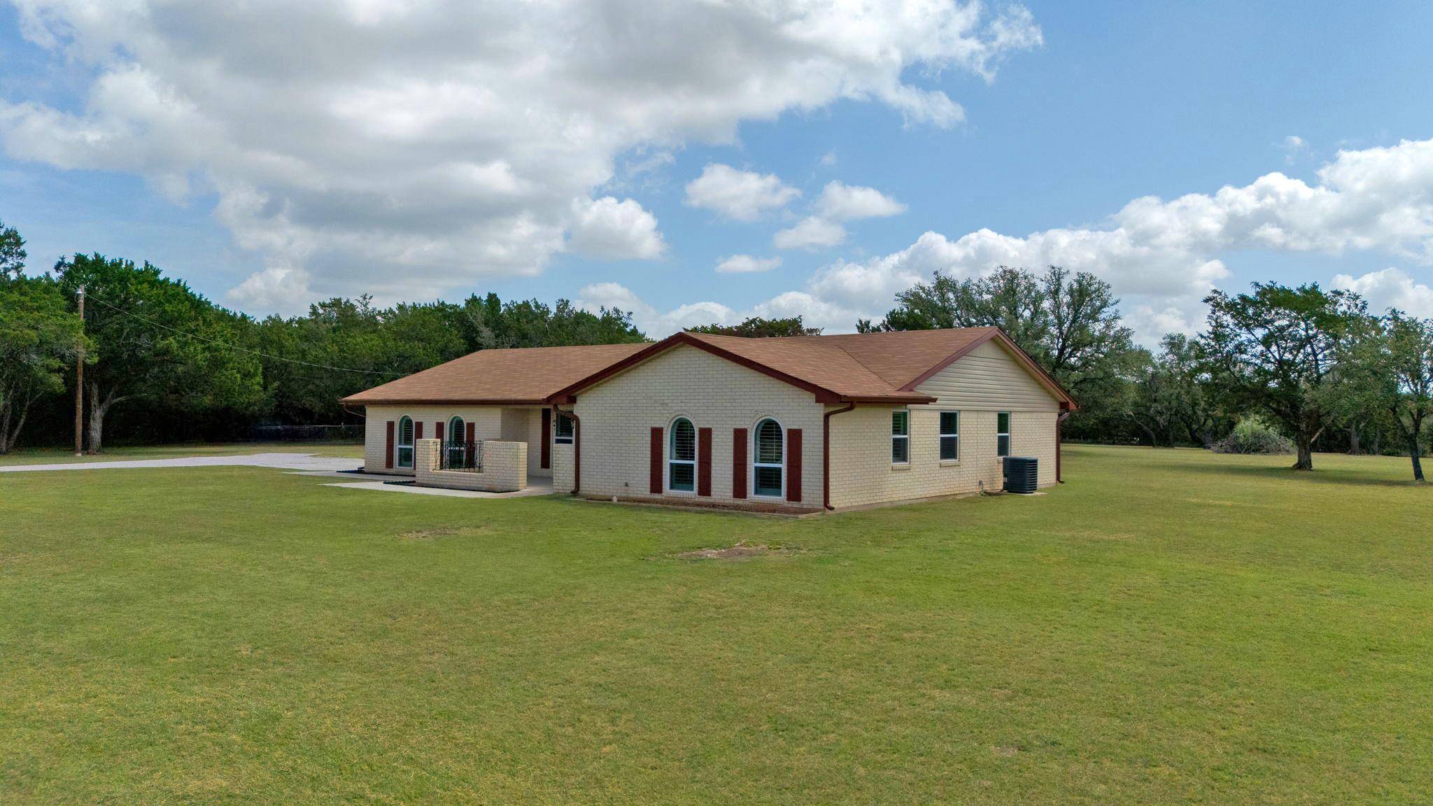 1283 County Road 4765, Kempner, TX 76539