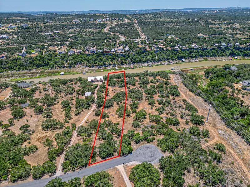 2001 Performer RD, Spicewood, TX 78669