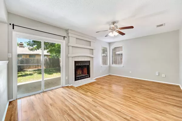 Round Rock, TX 78664,2102 Bluebonnet DR
