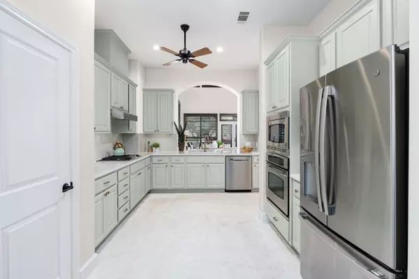Austin, TX 78735,7800 Southwest PKWY #1010