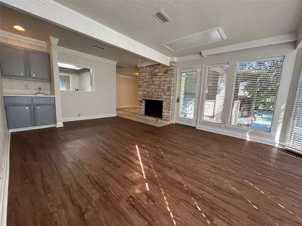 Lakeway, TX 78738,193 WORLD OF TENNIS SQ