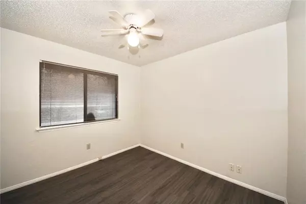 Austin, TX 78731,6710 Hart LN #B