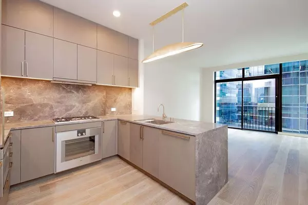 Austin, TX 78701,202 Nueces ST #2204