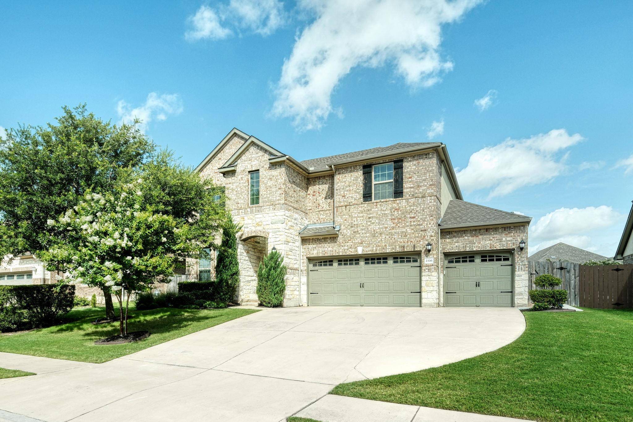 2336 Centennial LOOP, Round Rock, TX 78665