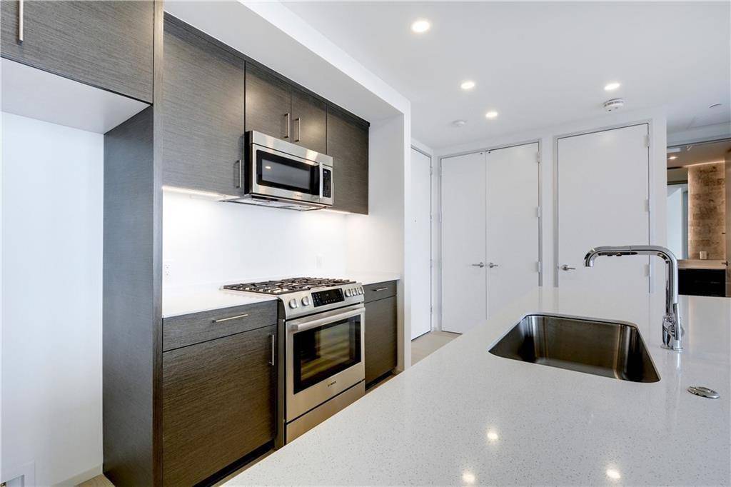 Austin, TX 78701,301 West Ave #1202