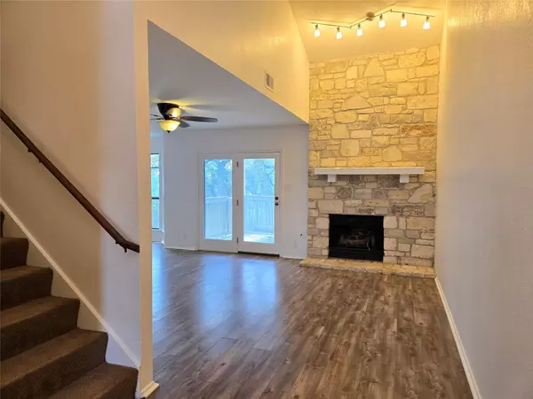 4404 Travis Country CIR #A3, Austin, TX 78735