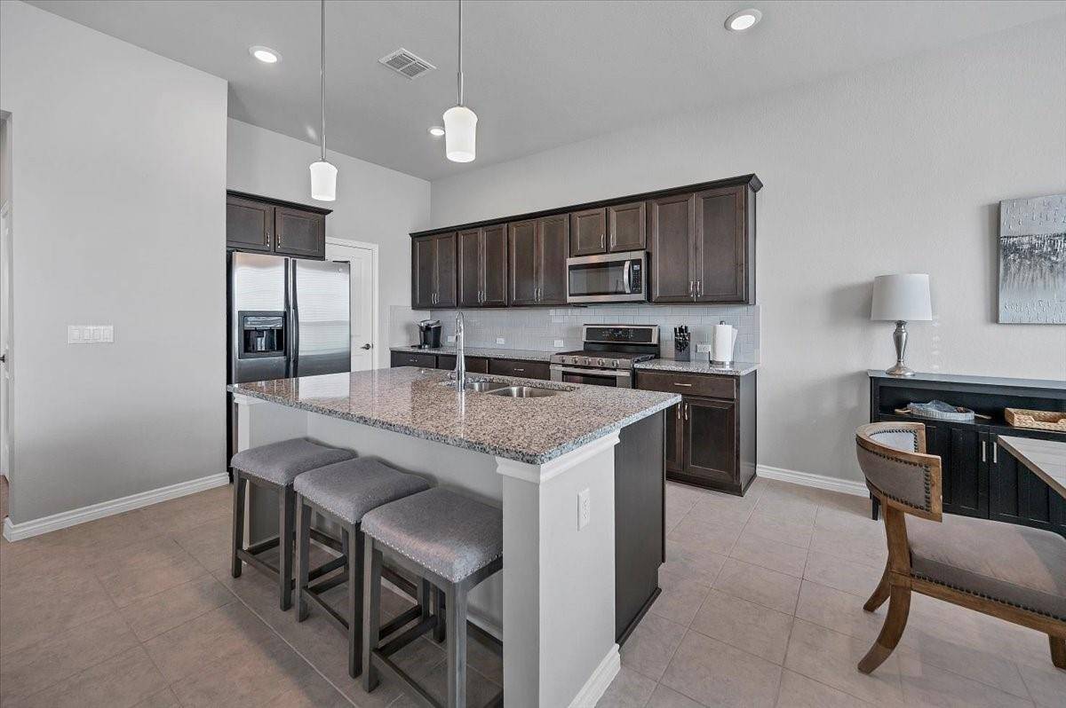 San Marcos, TX 78666,125 Harborside DR #102