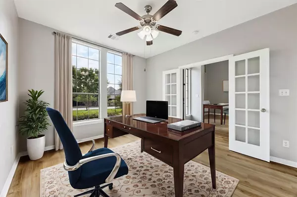 Austin, TX 78732,308 Calistoga CT