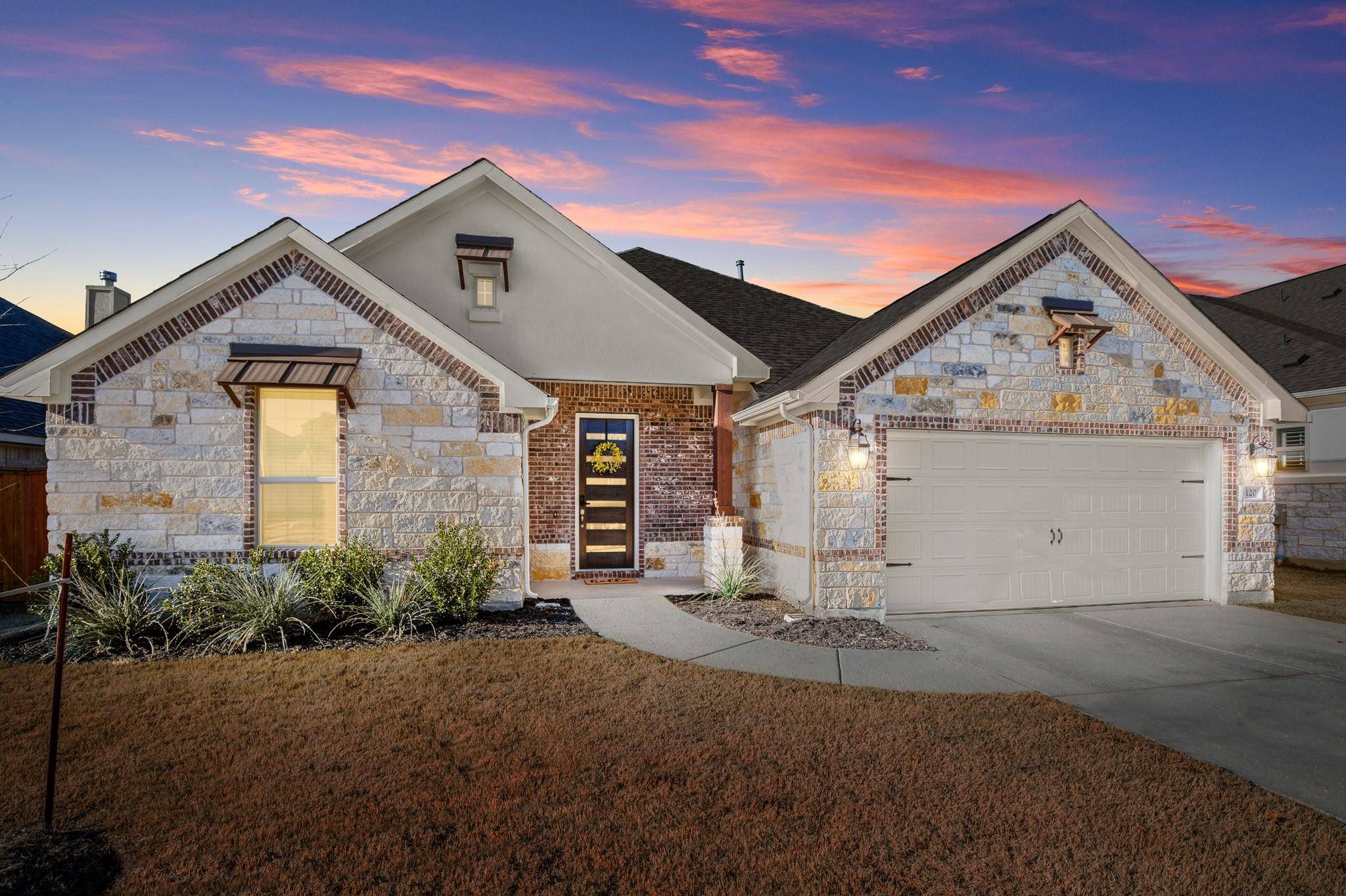 120 Red Granite RD, Georgetown, TX 78633