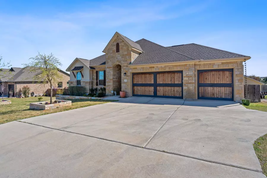 197 Fort Sumner ST, Dripping Springs, TX 78620
