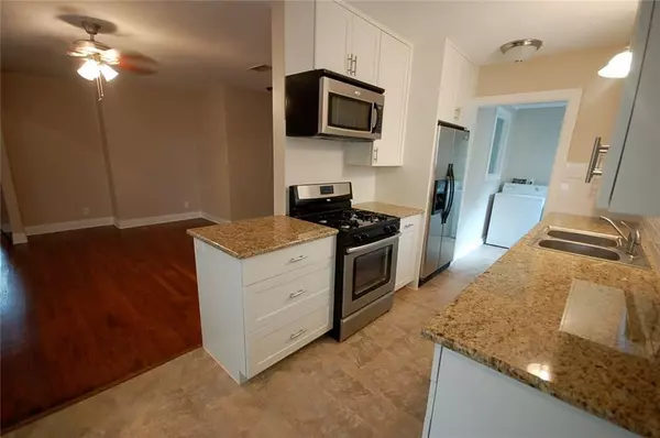 Austin, TX 78705,907 E 38th ST #A