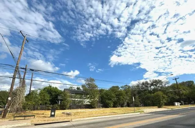 Austin, TX 78721,4104 E 12th ST
