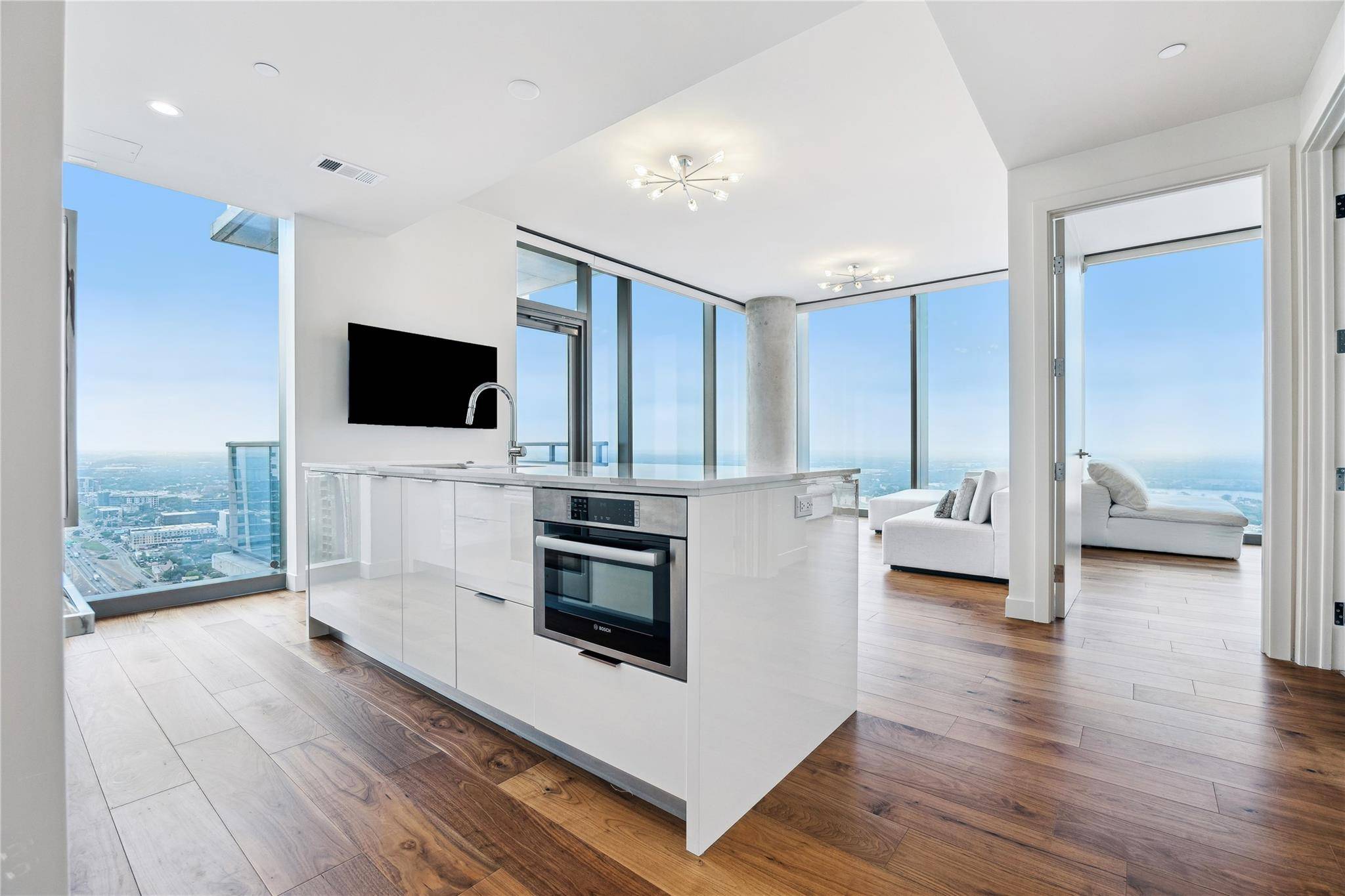 44 East Ave #4104, Austin, TX 78701