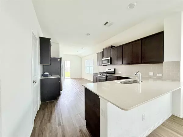 Hutto, TX 78634,140 Canley LOOP