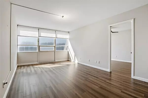 Austin, TX 78701,1800 Lavaca ST #307