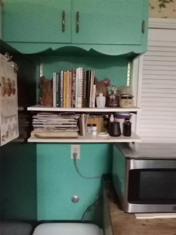 Austin, TX 78752,7520 Delafield LN