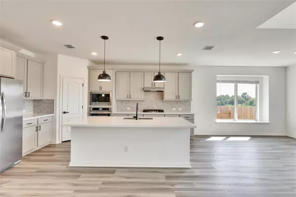Elgin, TX 78621,13504 Wandering Rhett DR