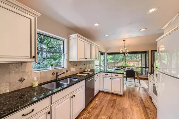 Austin, TX 78759,8715 Ridgehill DR
