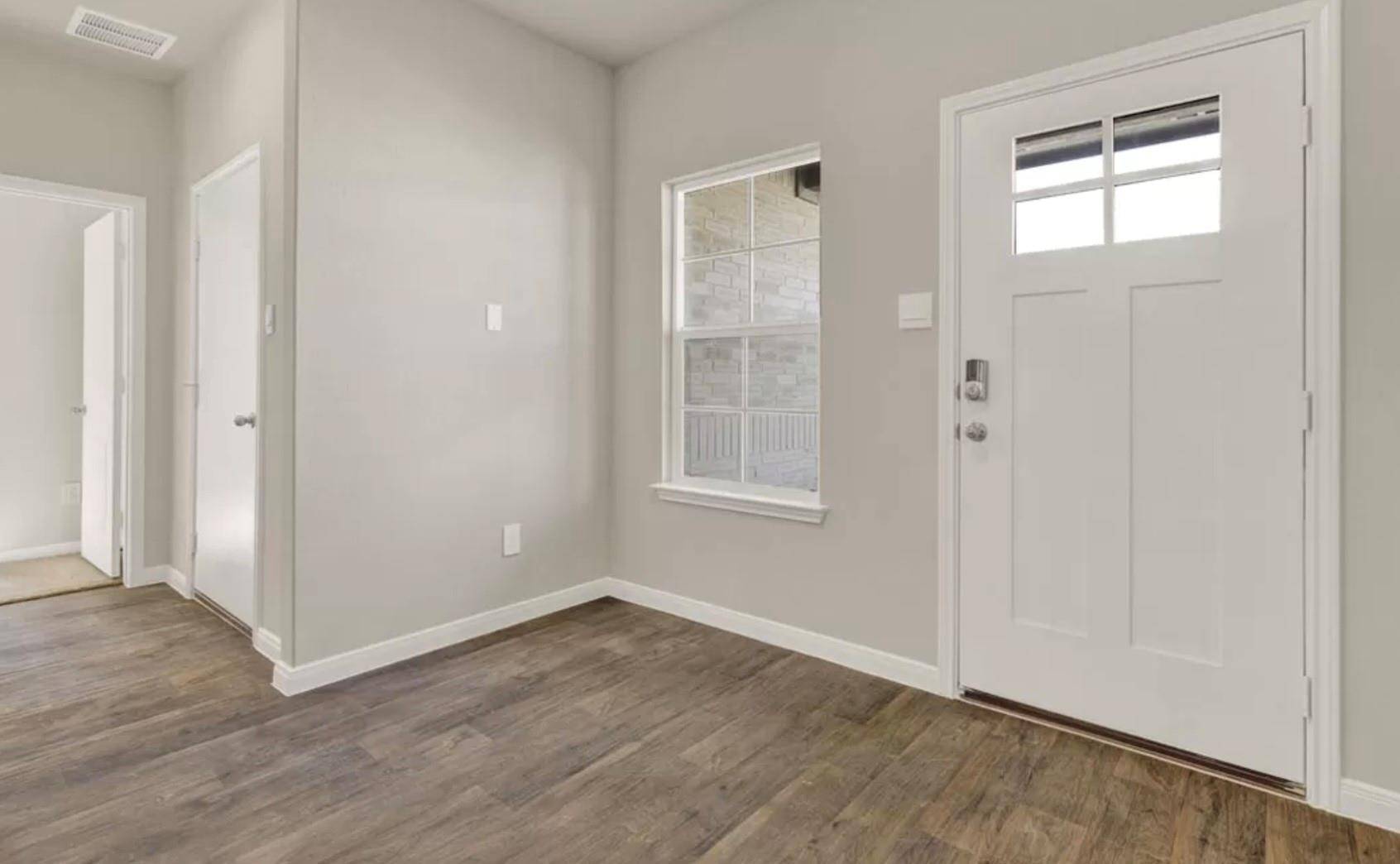 San Marcos, TX 78666,176 DOCILE LOOP