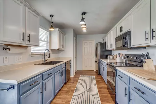 Manor, TX 78653,13240 High Sierra ST