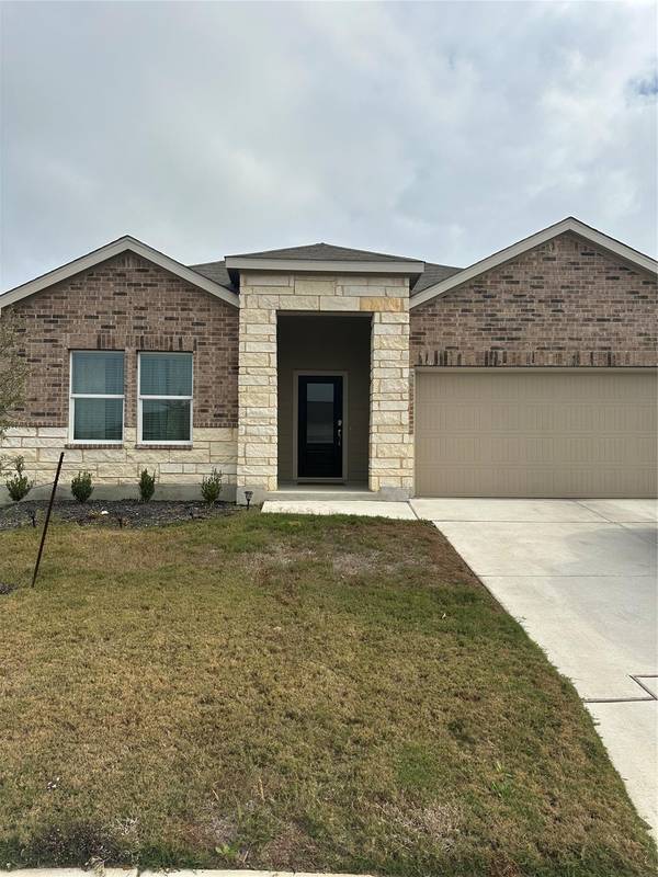 227 Cordova XING, Seguin, TX 78155