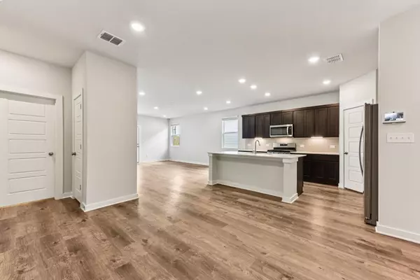 Buda, TX 78610,13207 Silver Blazer DR