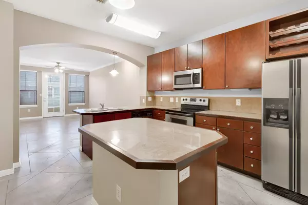 2505 San Gabriel ST #212, Austin, TX 78705