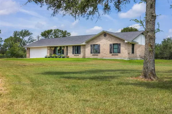 3278 County Road 205, Giddings, TX 78942