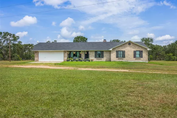 Giddings, TX 78942,3278 County Road 205