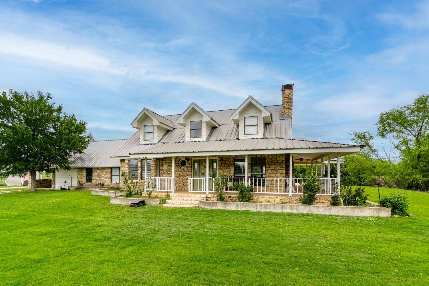 414 Windsong ST, Marble Falls, TX 78654