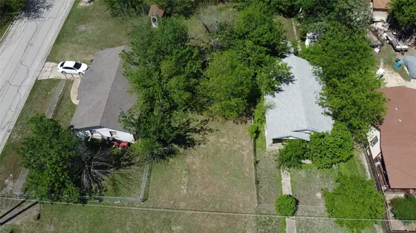 Taylor, TX 76574,408 Symes ST