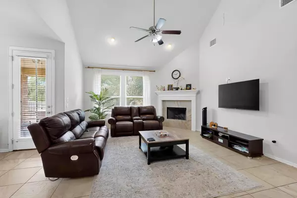 Georgetown, TX 78628,188 Fort Cobb WAY