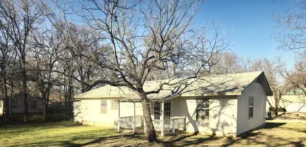 Lampasas, TX 76550,408 N Spring ST