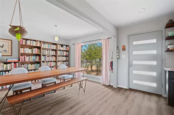 Austin, TX 78752,7405 Eastcrest DR