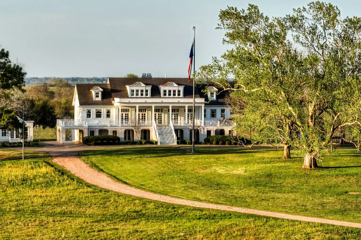 Brenham, TX 77833,3401 US Highway 290 HWY E