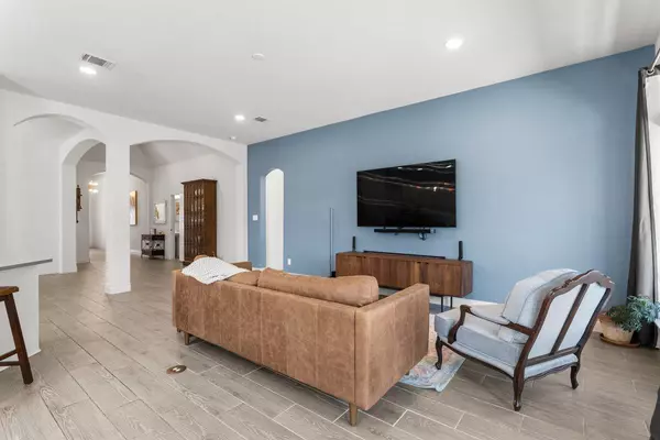 Georgetown, TX 78628,109 San Domenico CV