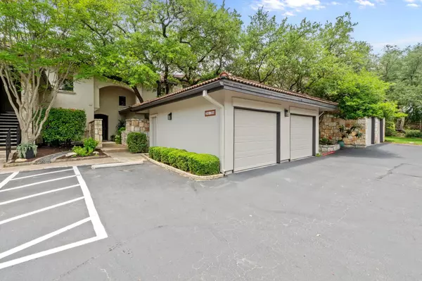 Austin, TX 78746,1000 Liberty Park DR #205