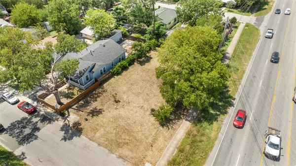 Austin, TX 78722,2956 Higgins ST