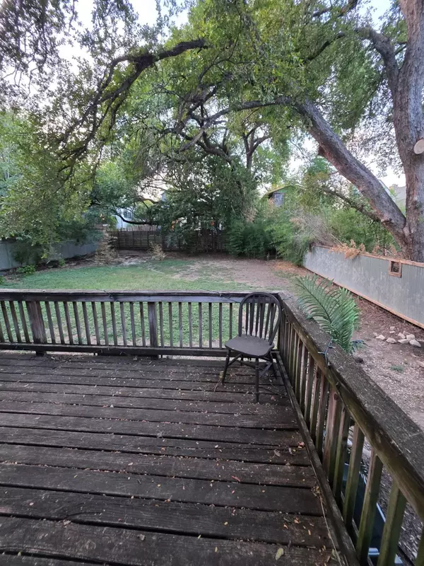 Austin, TX 78702,2708 1/2 E E 13th ST #Cottage