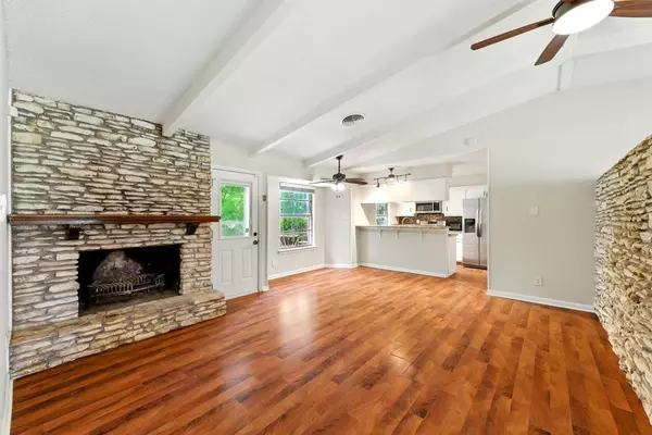 Austin, TX 78721,5103 Stone Gate DR