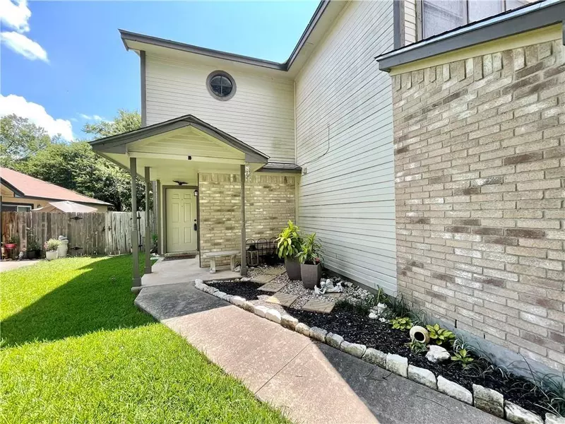 13307 Saddlebrook TRL #B, Austin, TX 78729