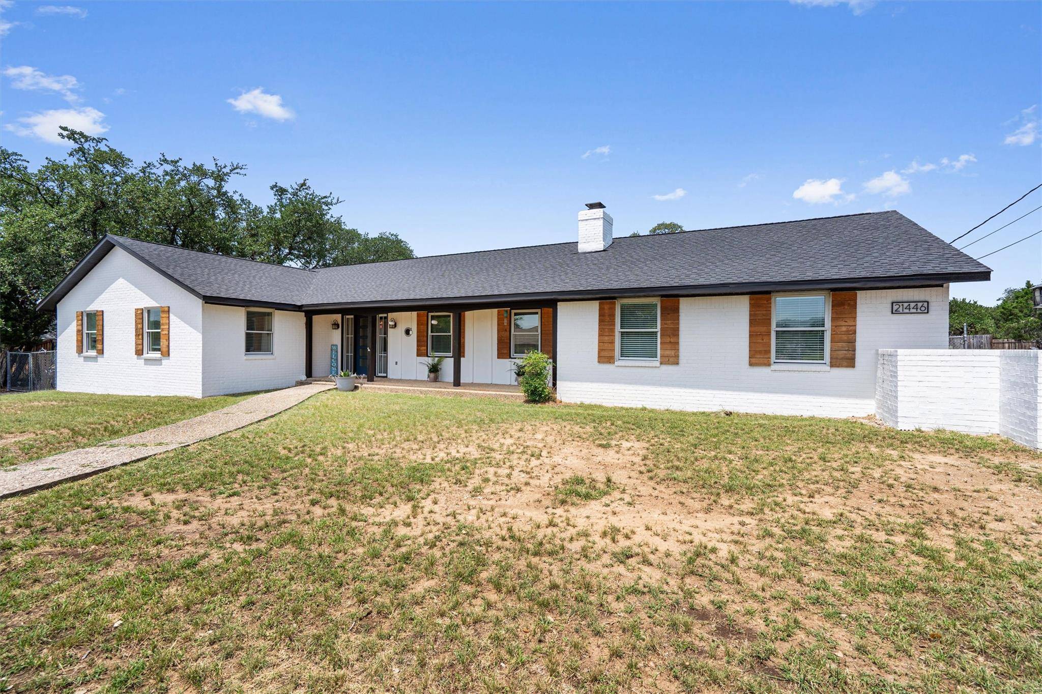21446 Lakefront DR, Lago Vista, TX 78645