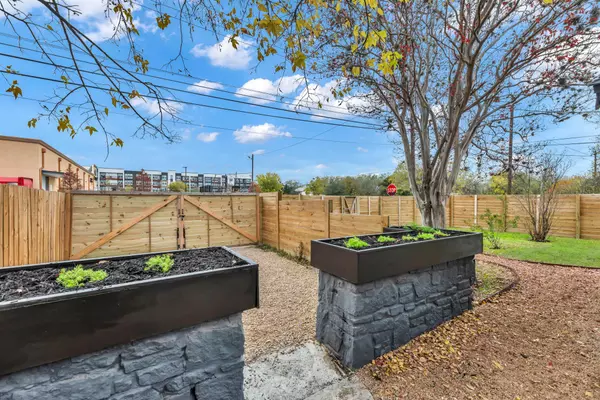 Austin, TX 78741,6200 Kasper ST