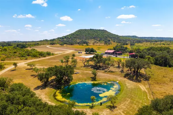 3021 Farm to Market 1689, Comanche, TX 76442