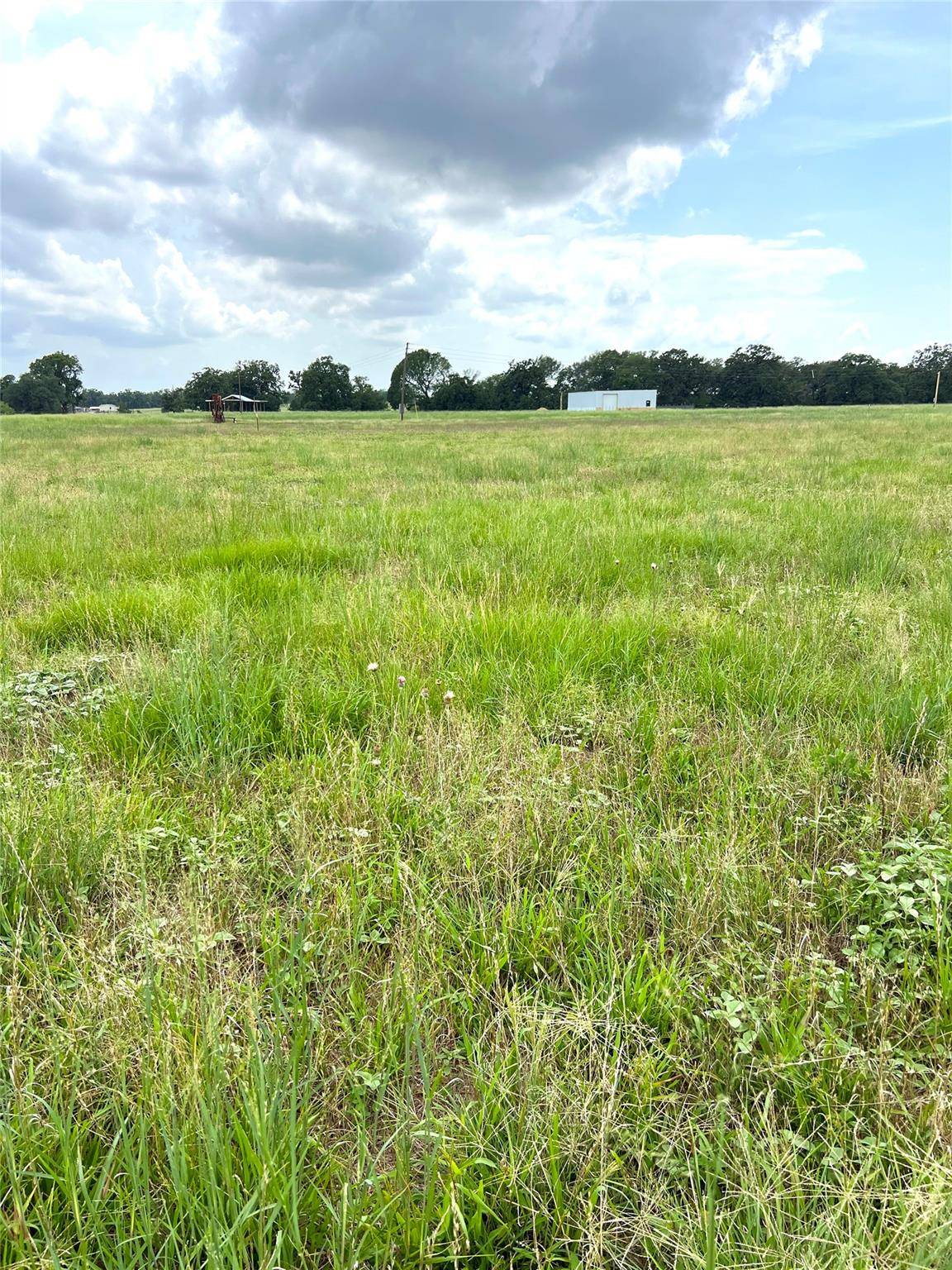 6605 Gander Slough RD, Kingsbury, TX 78638